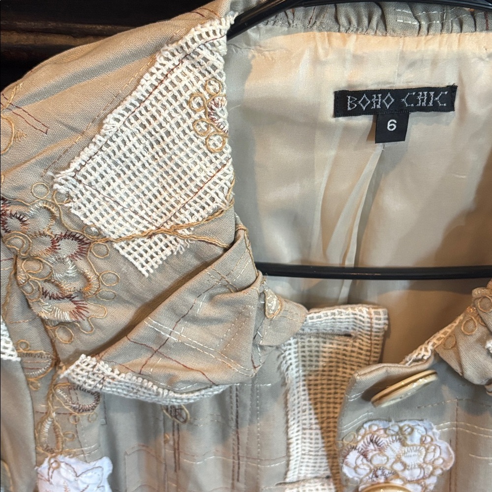 Boho Chic Beige Patchwork Trench Coat size 6 - Picture 2 of 6